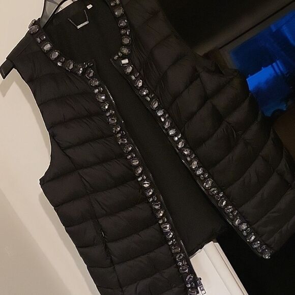 Chico's Black Embellished Puffer Vest - Picture 8 of 10